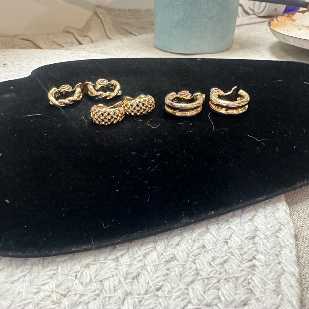 Costume clip on earrings